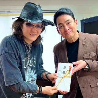 石井竜也さん　イベントグッズ　クリスタルキューブ GzKsFPvbMAANRs4-thumb-320x320-